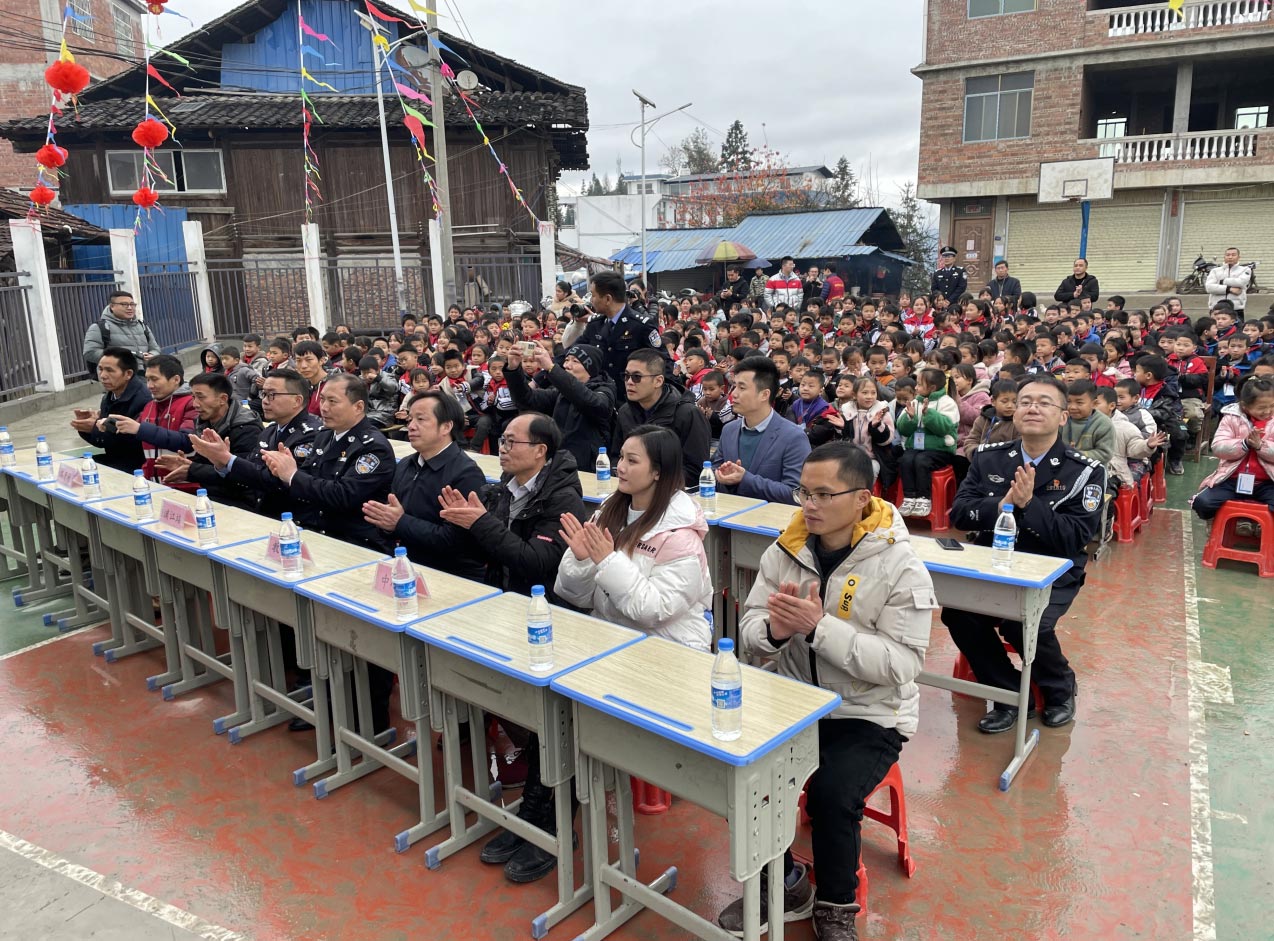 “少年强则国强” 盛视科技为广西三江岑牙小学捐资助建 “少年强则国强” 盛视科技为广西三江岑牙小学捐资助建